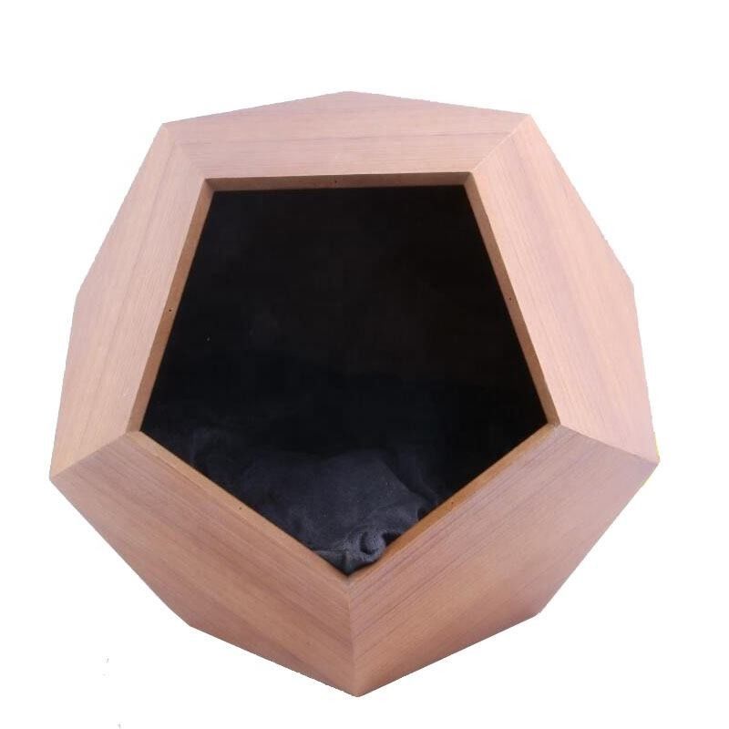 SGS Polygon Pentagon Wood Pet Furniture Natural Wooden Cannel Cat
