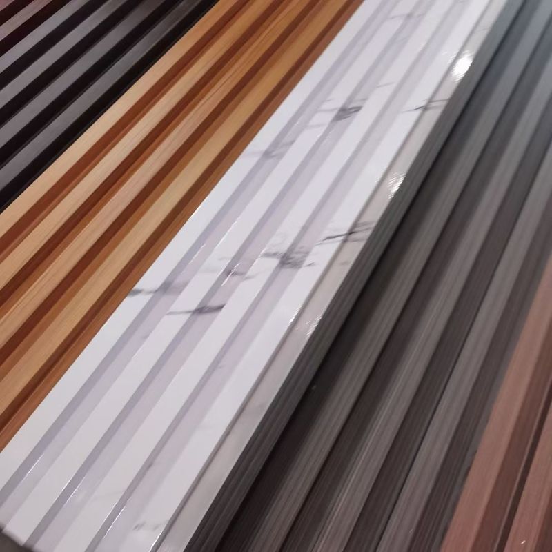 تزئینات داخلی رنگ چوبی انرژی کارآمد ضد آب و هوا ضد خراش پنل دیواری WPC اثرات سه بعدی