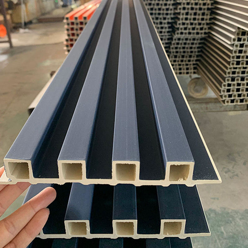 طرح مدرن چوب دانه رنگ جامد تابلوی دیواری WPC برای اتاق نشیمن