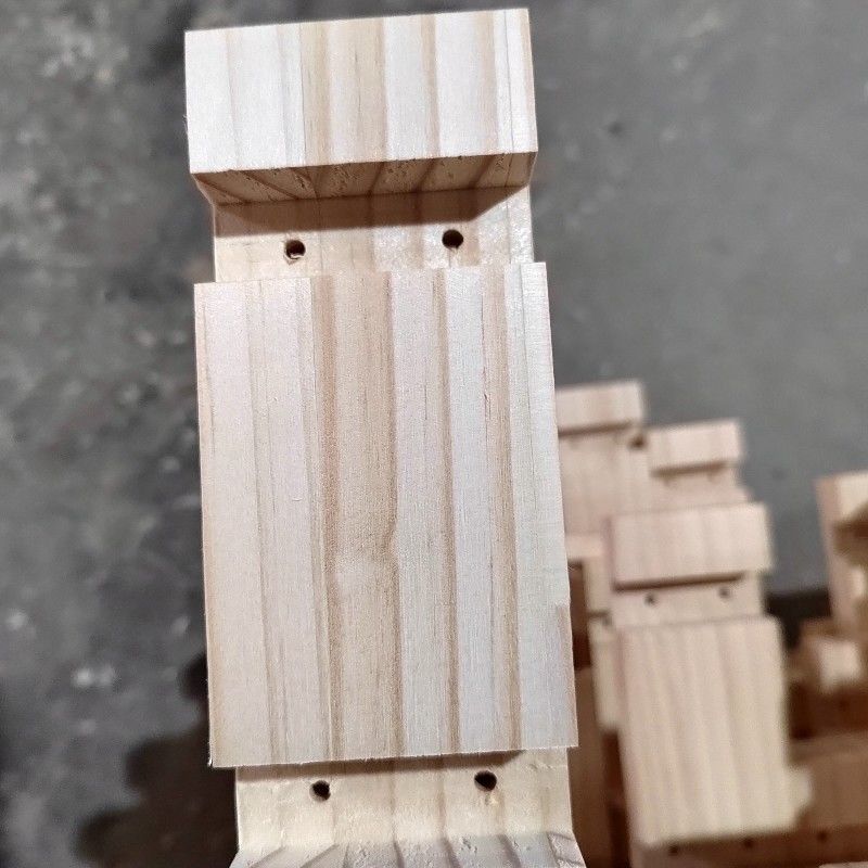 طرح مدرن چوب انبار در فضای باز روستایی ضد آب درختان کاج باغ خانه