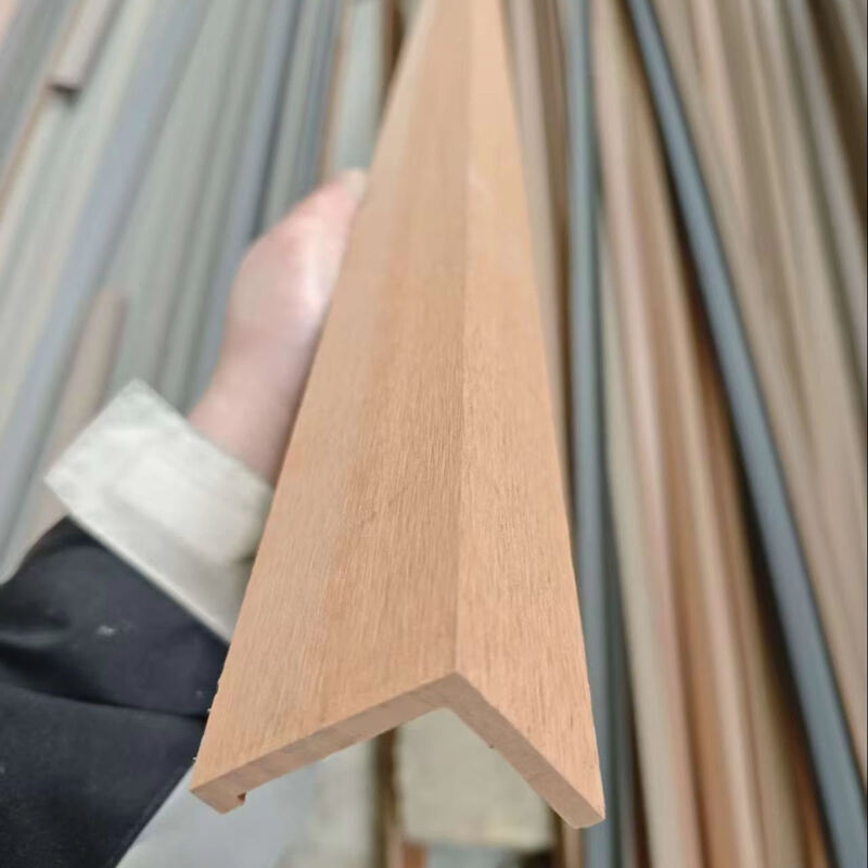 قیمت کارخانه WPC لوازم جانبی بیرونی گوشه ای خط گوشه ای پوشش زاویه نوار برای سقف بیرونی و پانل دیوار