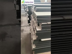 موجودی پنل دیواری WPC و بارگیری کامیون